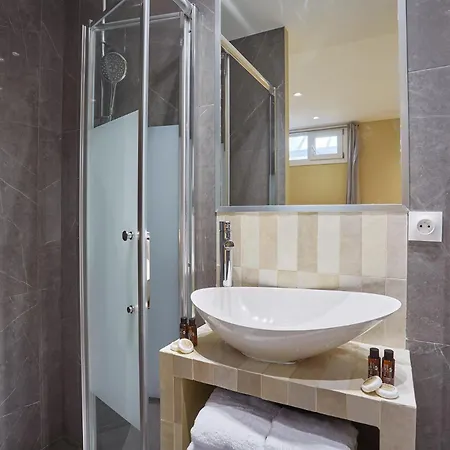 아파트 Center Of By Prestige *