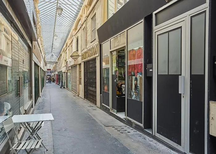 Center Of By Prestige Appartamento Parigi